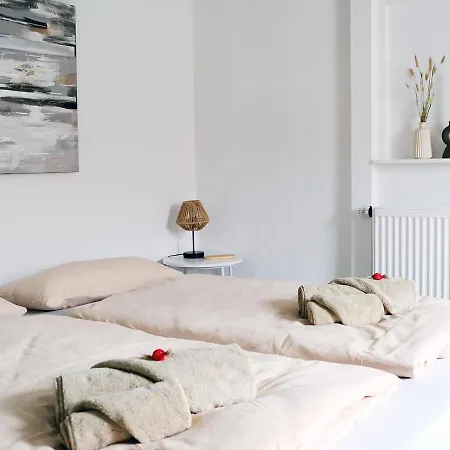 Casa Luxe - 80qm - Stadtmitte - Familienfreundlich - Parkplatz - 5km Zum Legoland Apartment *